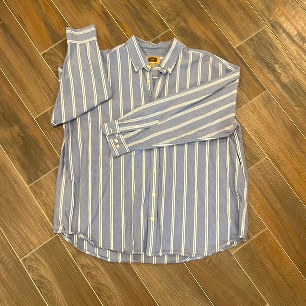 Men’s causal dress shirt